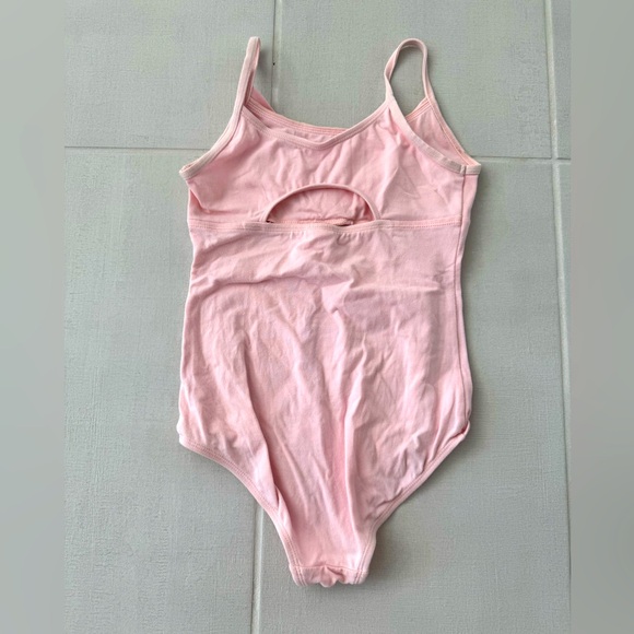 Girl gymnastic/ dance onesie size 10-12 - Picture 2 of 3